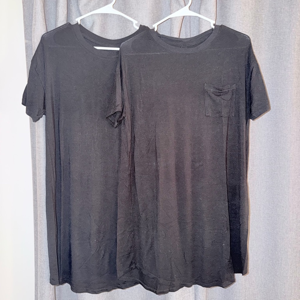 Bundle of 2 Stars Above Ultra Soft Sleep Shirts / Long Tees – Size M